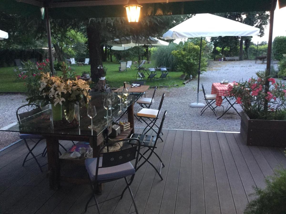 Agriturismo Le Oche Selvatiche Lauzacco Exteriér fotografie