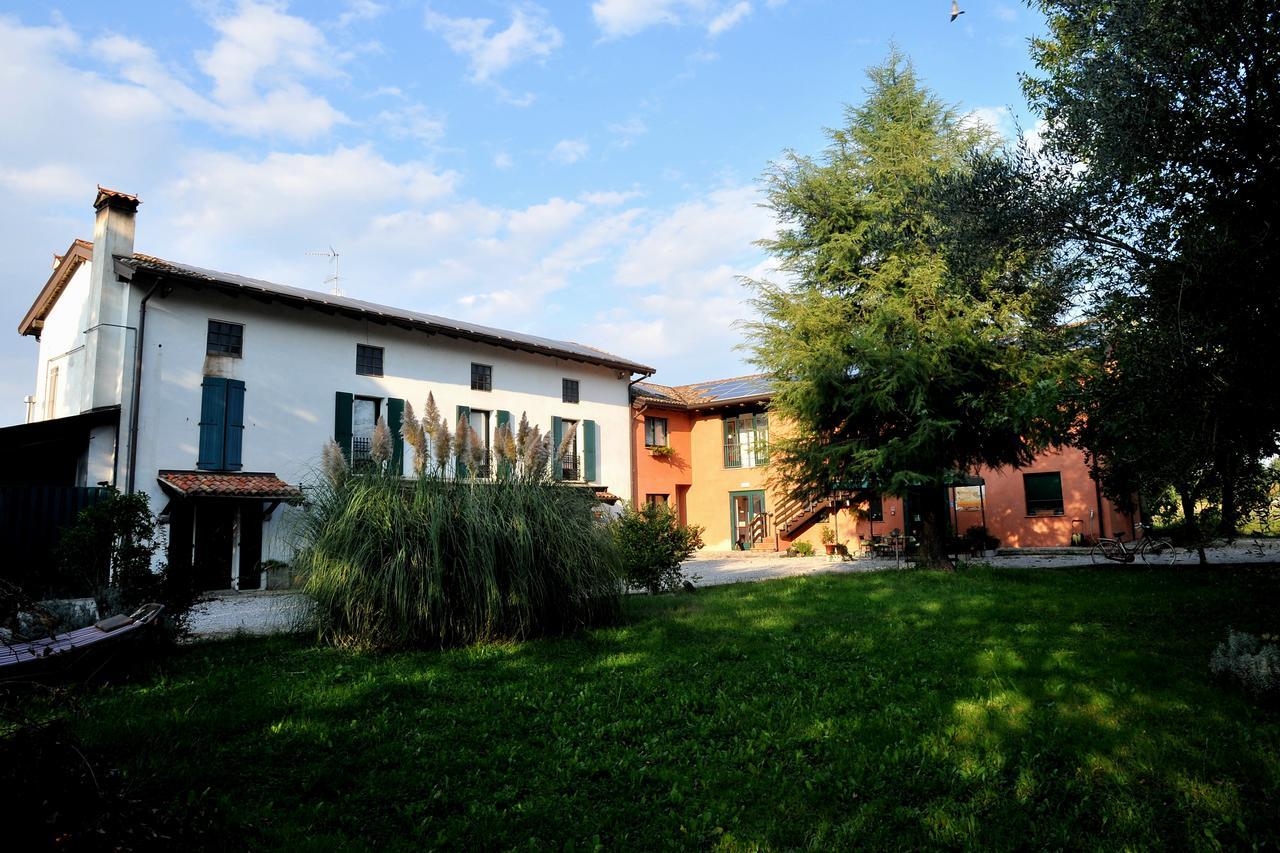 Agriturismo Le Oche Selvatiche Lauzacco Exteriér fotografie