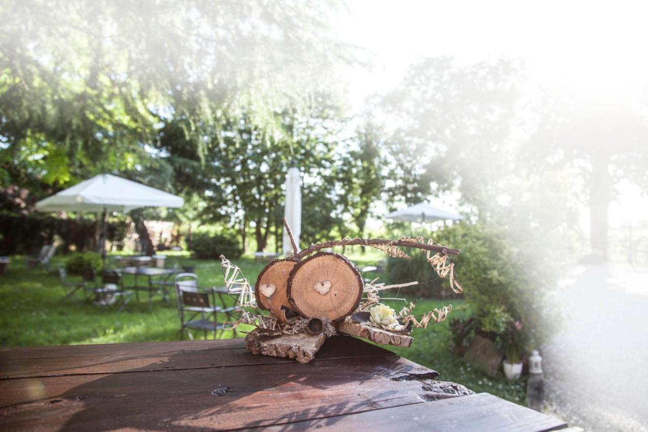 Agriturismo Le Oche Selvatiche Lauzacco Exteriér fotografie